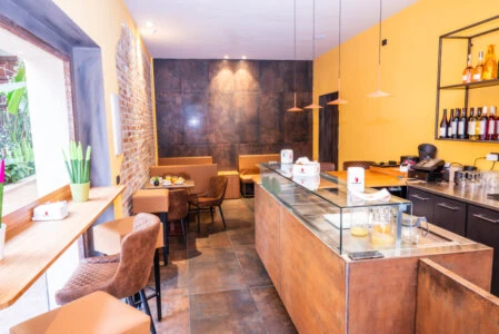foto locale